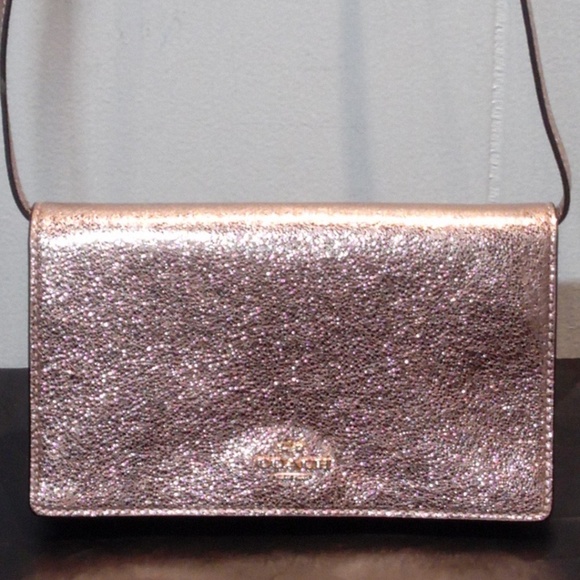 🎉Host Pick🎉COACH Hayden Crossbody Clutch in Rose Gold
